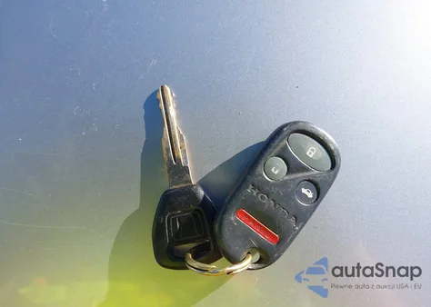 2002 Honda Accord 2.3 Se z USA, uszkodzony, nr VIN JHMCG56782C027845